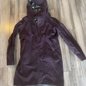 Lulu rain trench coat